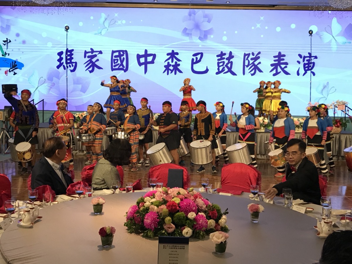 <地區校友會>中山EMBA仕女會理事長交接典禮圖片