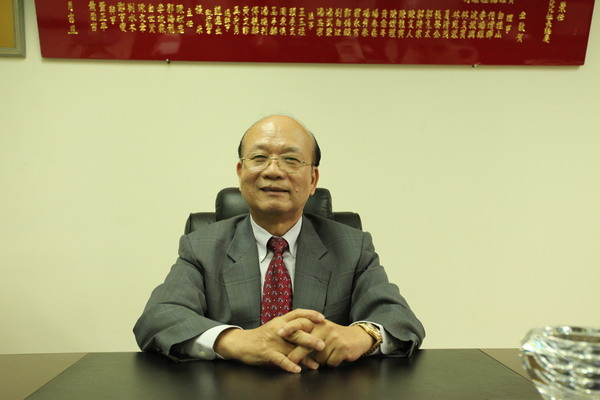 <100傑出校友>知足惜福 活到老學到老EMBA-3黃來福圖片