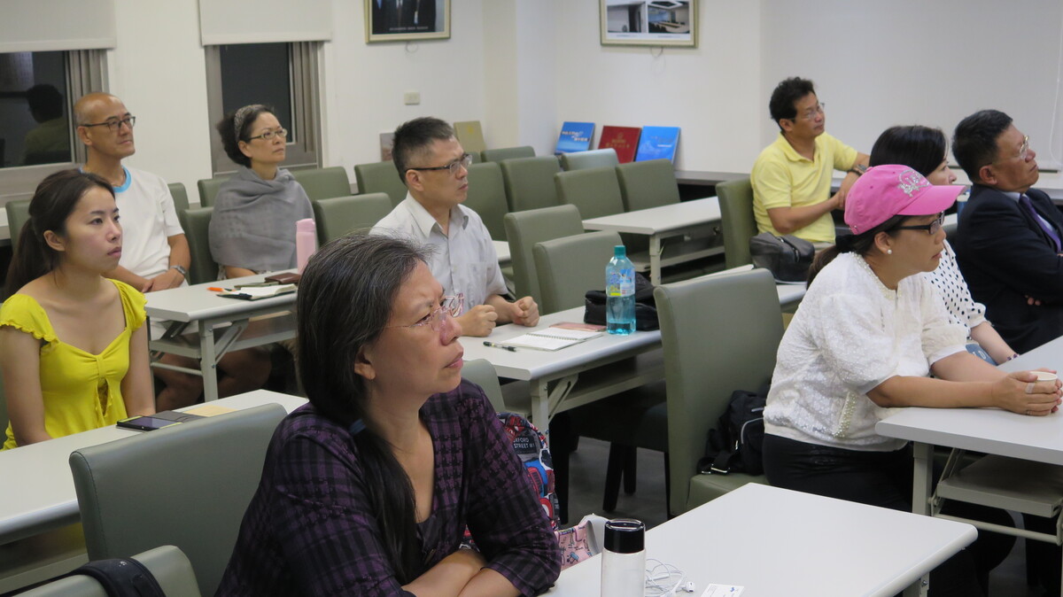 <地區校友會>台北市校友會專題演講「從日出、月落談健康與保養」圖片