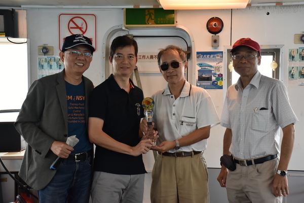中山38年校慶 機電系系友回娘家圖片