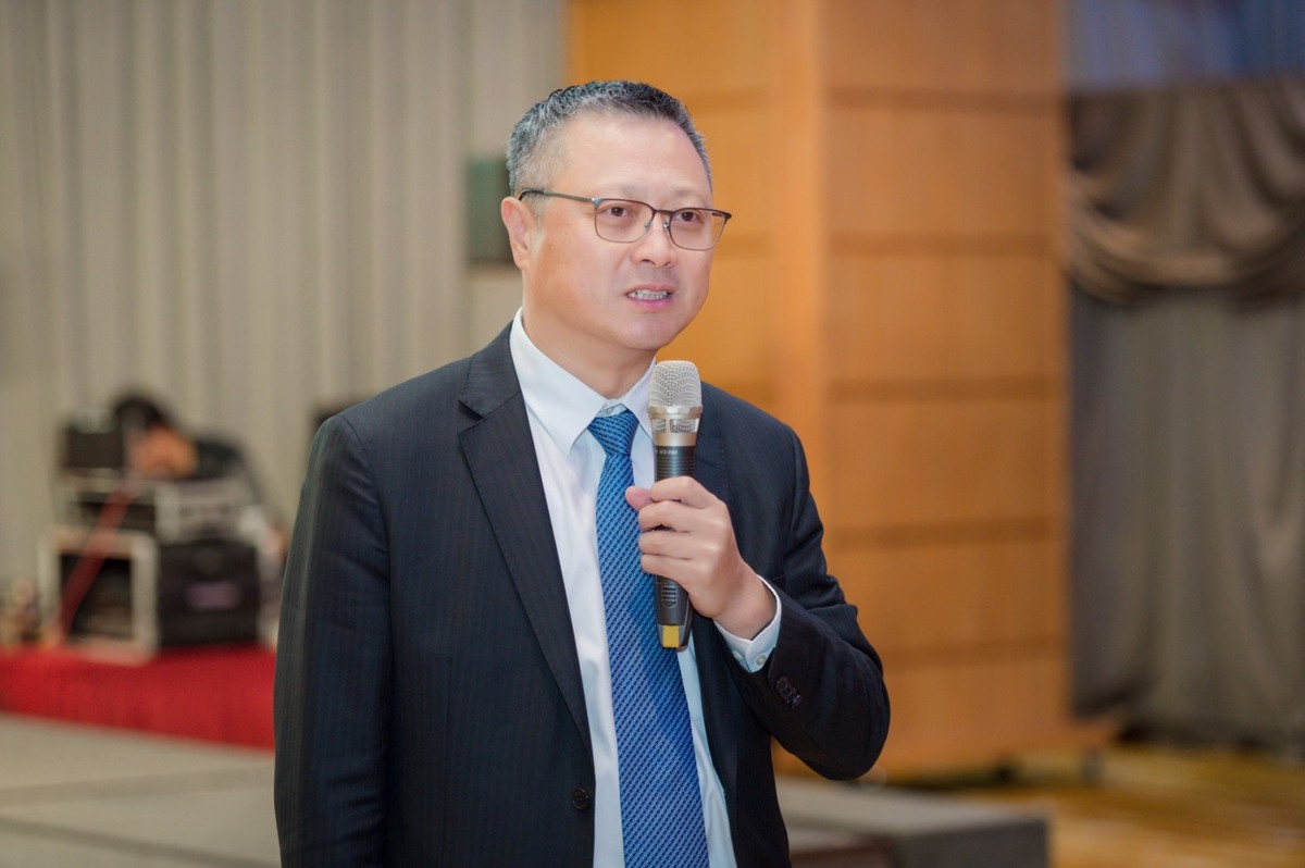 黃烱輝學長致詞圖片