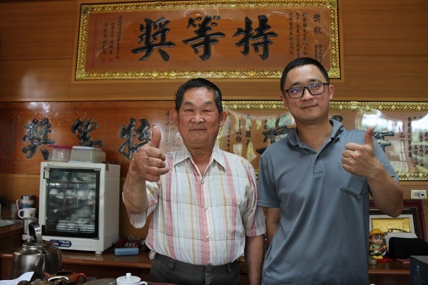 父子相繼獲得茶王，地方傳為佳話圖片