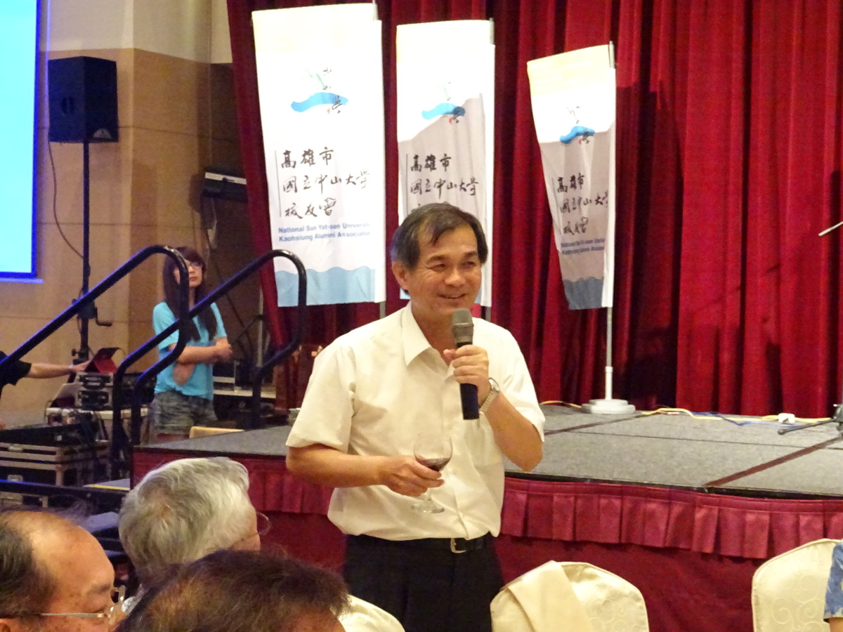 <地區校友會動態>高雄市校友會會員大會 兩任校長均現身力挺圖片