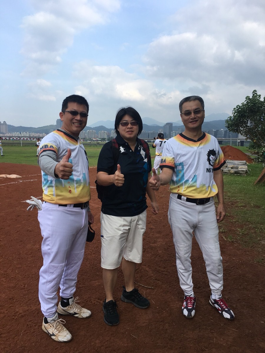 <地區校友會>第六屆全國EMBA慢速壘球錦標賽圖片