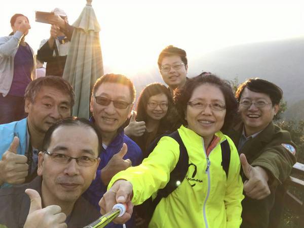 <地區校友會>屏東市校友會雪霸農場尊爵貴賓養身之旅圖片