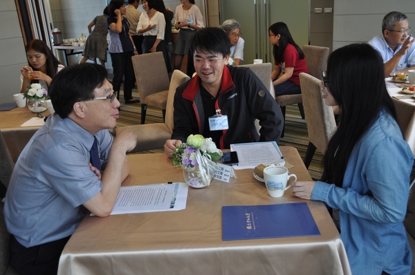 <母校活動>乘風萬里轉動人生--培育國際視野清寒獎助學金 頒贈儀式圖片