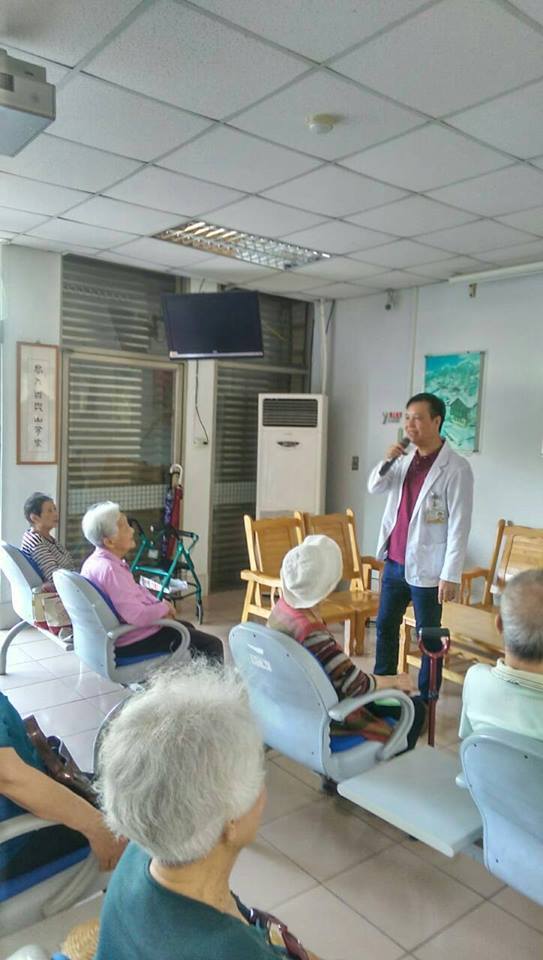 <西灣光華>為善不欲人知 行善不落人後 漢明中醫陳神發院長圖片