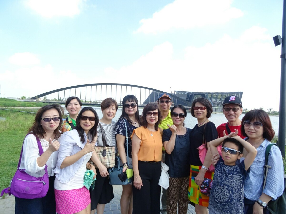 <地區校友會動態>台南校友會六月故宮南院－藝術文化之旅圖片