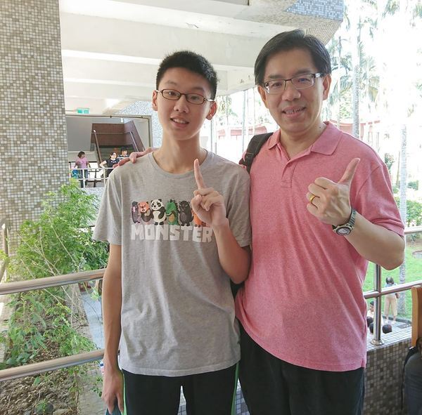 <西灣光華>翱翔天際的大學黃金歲月 中國文學系74級詹志超圖片