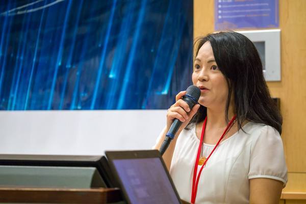 <西灣光華>一步一腳印 守護時代莘莘學子 中華商管教育發展學會副秘書長陳佳妮圖片