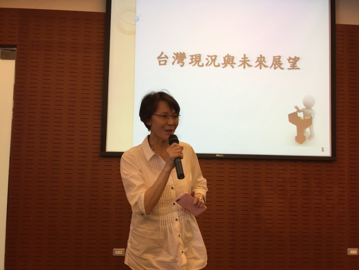 <地區校友會動態>高雄市校友會8月份早餐會「台灣現況與未來展望」圖片