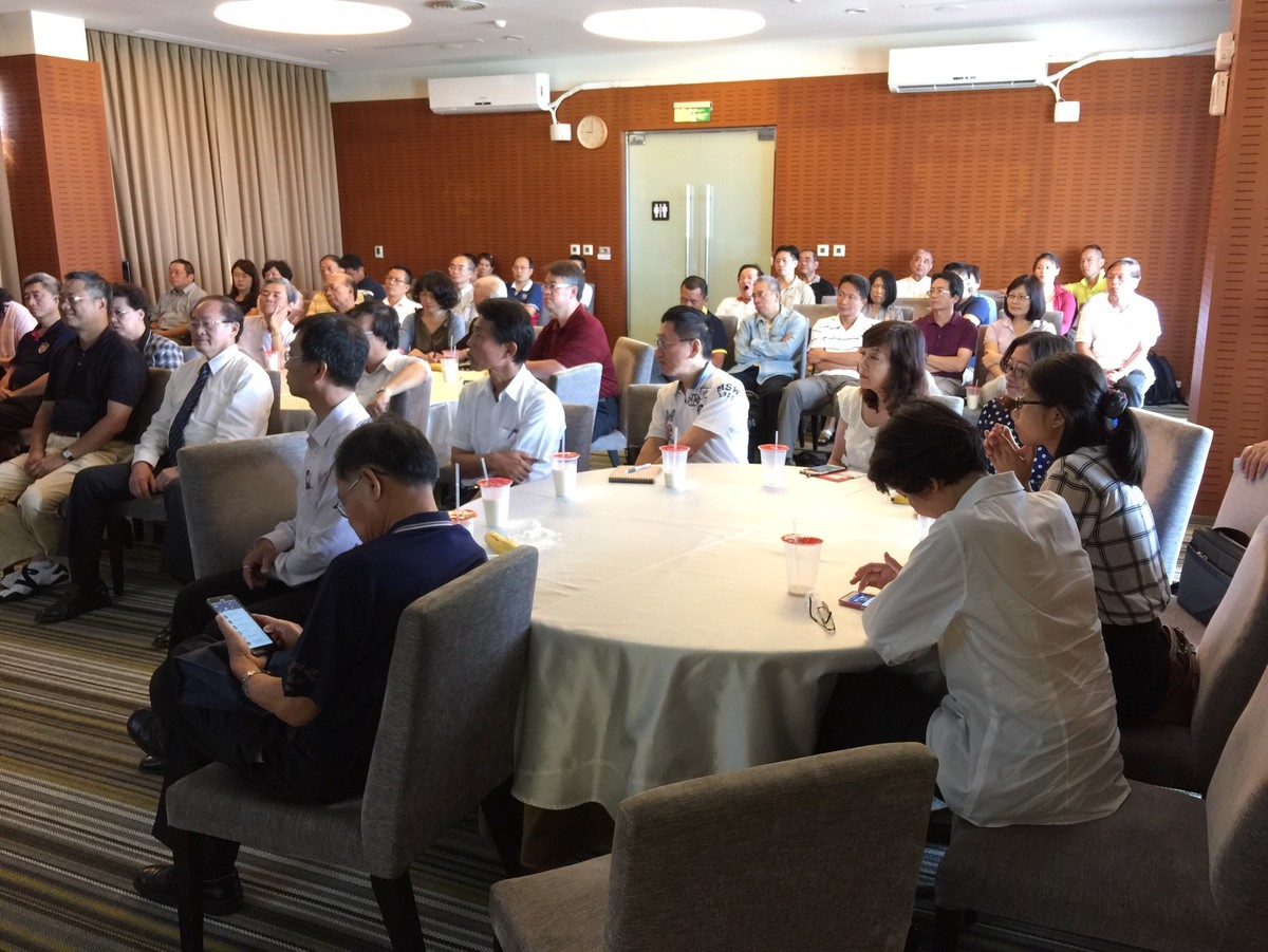 <地區校友會動態>高雄市校友會8月份早餐會「台灣現況與未來展望」圖片