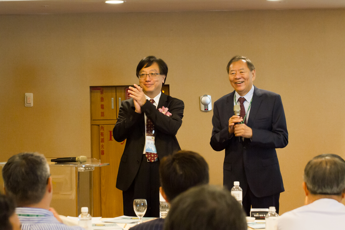 <校友總會>棒棒相承，中山大學校友總會理事長雷祖綱接掌圖片