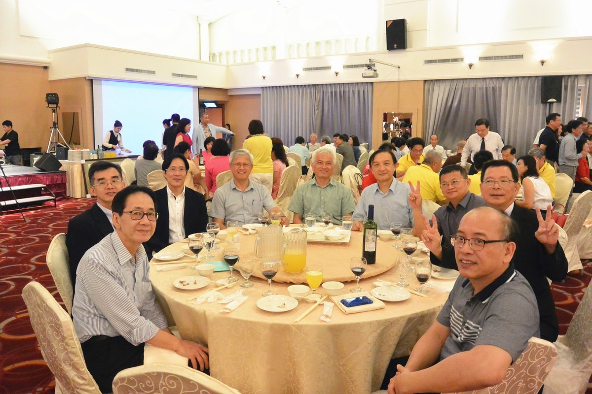<校友總會動態>不捨楊弘敦校長卸任 中山校友會聯合舉辦感恩歡送晚會圖片
