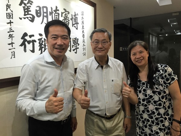<西灣光華>用心關懷長者的聽力照護 用愛陪伴 中山外文系74級吳秋南圖片